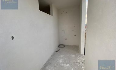 Casa en venta con cuatro recamaras y terraza en Tlaxcala