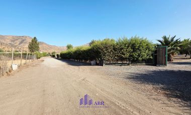 Parcela con Casa Condominio El Tranque, Til Til