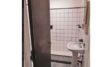 casa y Depto en calle COLOMBIA y BERMEJO