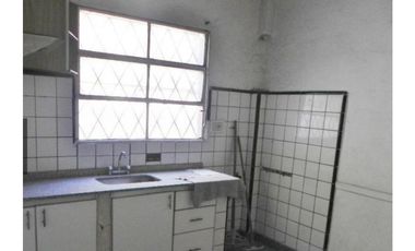 casa y Depto en calle COLOMBIA y BERMEJO
