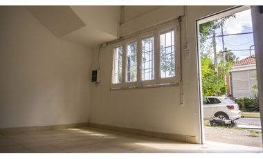 Venta | Importante inmueble sobre esquina | Rentabilidad asegurada.