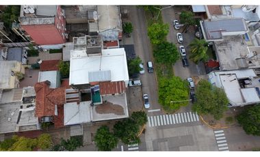 Venta | Importante inmueble sobre esquina | Rentabilidad asegurada.