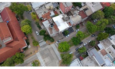 Venta | Importante inmueble sobre esquina | Rentabilidad asegurada.