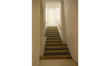 Venta | Importante inmueble sobre esquina | Rentabilidad asegurada.