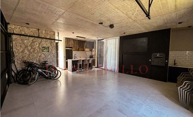 CASA EN VENTA EN BARRIO PRIVADO - PIONEROS PINAMAR - 6 AMB. CON PILETA