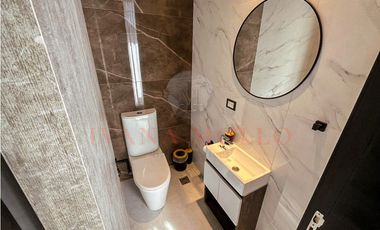 CASA EN VENTA EN BARRIO PRIVADO - PIONEROS PINAMAR - 6 AMB. CON PILETA