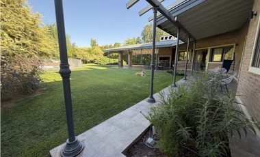 Venta de casa en Lujan de Cuyo