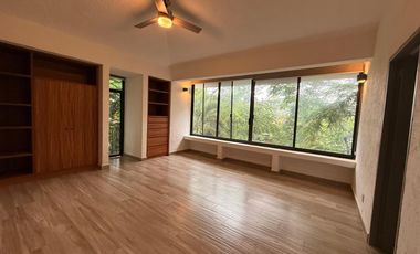 Residencia recién remodelada en Las Fincas, Jiutepec