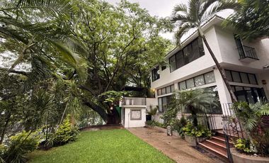 Residencia recién remodelada en Las Fincas, Jiutepec