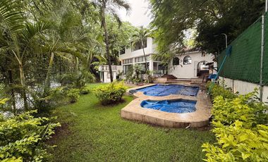 Residencia recién remodelada en Las Fincas, Jiutepec