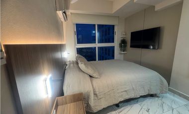 ALQUILER APARTAMENTO AMOBLADO EN AV BALBOA FRENTE AL MAR
