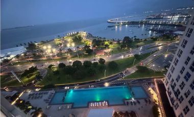 ALQUILER APARTAMENTO AMOBLADO EN AV BALBOA FRENTE AL MAR