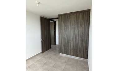 ALQUILER DE APARTAMENTO BRISAS DEL GOLF PH HACIENDA GOLF CON AIRES A.