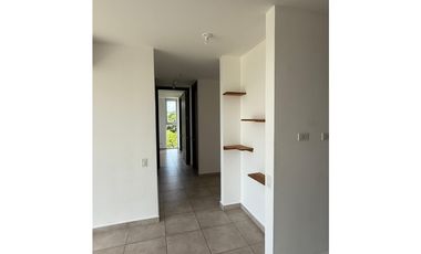 ALQUILER DE APARTAMENTO BRISAS DEL GOLF PH HACIENDA GOLF CON AIRES A.