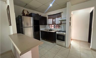 SE VENDE CASA EN ARRAIJAN URB. EL EDEN CON 3 HABITACIONES Y PATIO