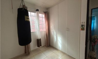 SE VENDE CASA EN ARRAIJAN URB. EL EDEN CON 3 HABITACIONES Y PATIO