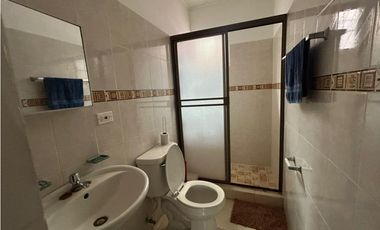 SE VENDE CASA EN ARRAIJAN URB. EL EDEN CON 3 HABITACIONES Y PATIO