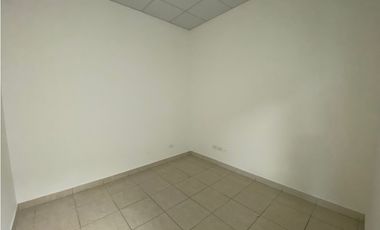 LOCAL / COSTA DEL ESTE / PLAZA 507 / 94M / PLANTA ALTA / 3 PARKING
