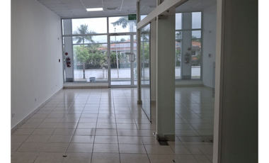 LOCAL / COSTA DEL ESTE / PLAZA 507 / 94M / PLANTA ALTA / 3 PARKING