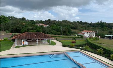 SAN CARLOS / EL VALLE VILLAGE / 1600M / AREA SOCIAL / PISCINA / AG