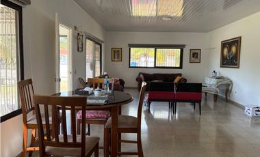 CHAME / CORONADO / 2250M / PISCINA / 3 HABITACION / 2 BAÑOS /AG