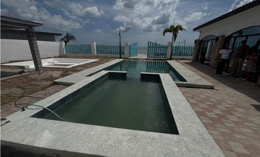 GORGONA / PLAYA MALIBU / 910M / 2 HABITACION / FRENTE AL MAR