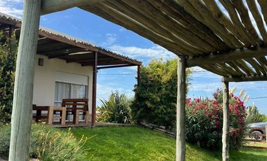 Casa en venta c/ cochera en Balneario Pehuen Co