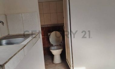 Casa en Venta muy accesible ubicada en el sector de La Roldós