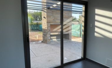 Casa en Venta - Bº Milcayac II - Maipú