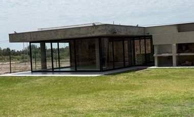 Casa en Venta - Bº Milcayac II - Maipú