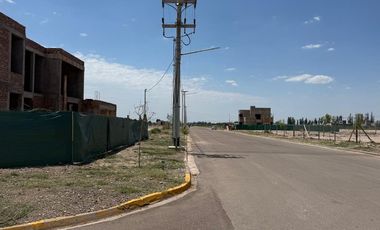 Casa en Venta - Bº Milcayac II - Maipú