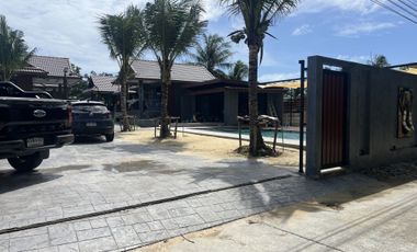 6 Bedroom Villa for sale in Thai Mueang, Phangnga