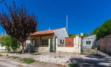 2 Casas + Departamento B° Don Bosco II