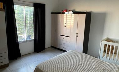VENTA CASA DE 2 HABITACIONES. POCITO