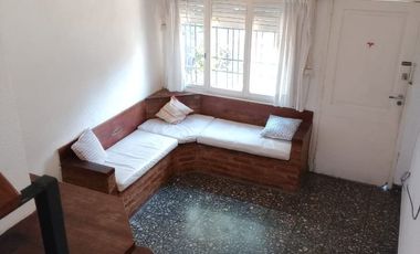 ALQUILER TRADICIONAL PH 2 AMB. OLIVOS SIN/EXP.