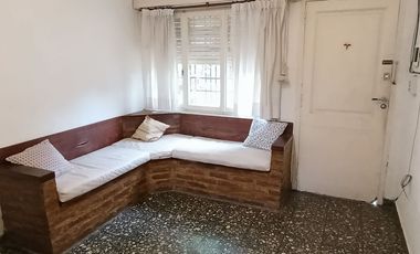 ALQUILER TRADICIONAL PH 2 AMB. OLIVOS SIN/EXP.