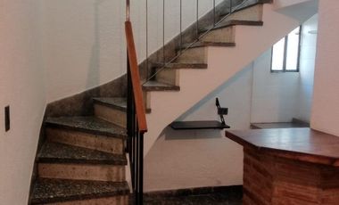 ALQUILER TRADICIONAL PH 2 AMB. OLIVOS SIN/EXP.