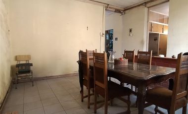 Casa en Venta en Pintor Cicarelli con Artemio Gutiérrez, San Joaquín