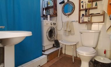 Casa en Venta en Pintor Cicarelli con Artemio Gutiérrez, San Joaquín