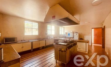 Local Comercial en Venta en Vicenta Valdés - Alonso de Ercilla