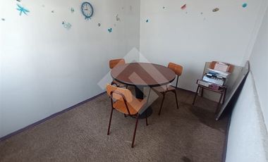 Casa en Arriendo en Av. Portales / Siglo XX