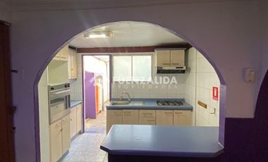 Casa en Arriendo en Av. Portales / Siglo XX