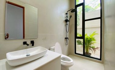 5 Bedroom Villa for sale in Khok Kloi, Phangnga