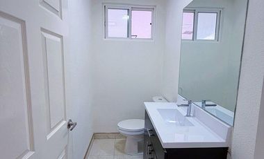 CASA EN RENTA EN COLINAS DE AGUA CALIENTE, TIJUANA