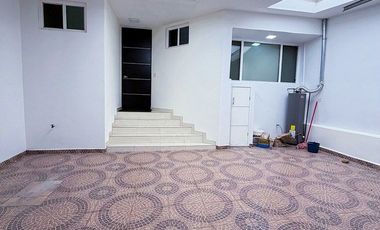CASA EN RENTA EN COLINAS DE AGUA CALIENTE, TIJUANA