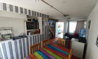 CASA  EN VENTA EN PSJE HUGO SILVA, VILLA JUVENCIO VALLE