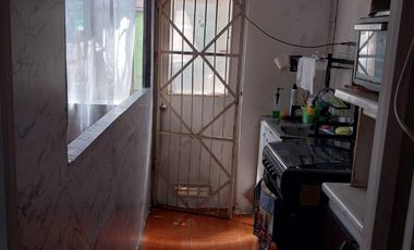 CASA  EN VENTA EN PSJE HUGO SILVA, VILLA JUVENCIO VALLE