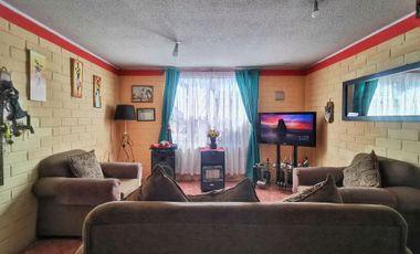 CASA EN VENTA 3D 1B ESTAC PATIO TECHADO  QUILICURA