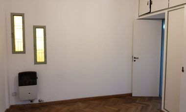 Alquiler ph a metros del centro de Boulogne