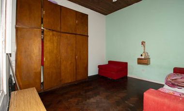 PH de 3 ambientes al fondo- San Martin Centro